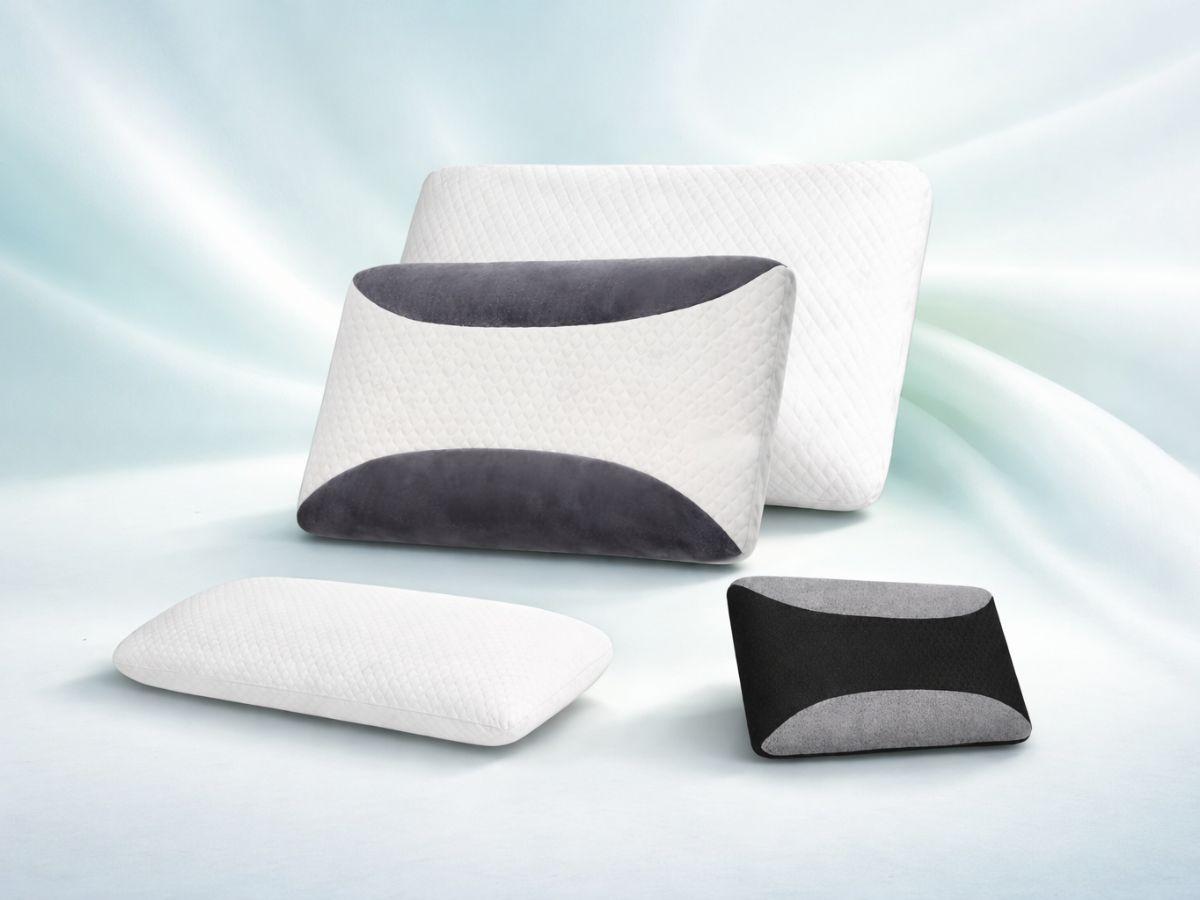 Ortho Sleep Regular Pillow with size callouts